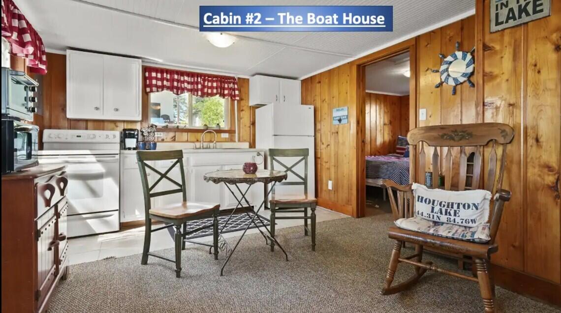 Houghton Lake, Michigan, 48629, United States, 8 Bedrooms Bedrooms, ,4 BathroomsBathrooms,Residential,For Sale,1990412