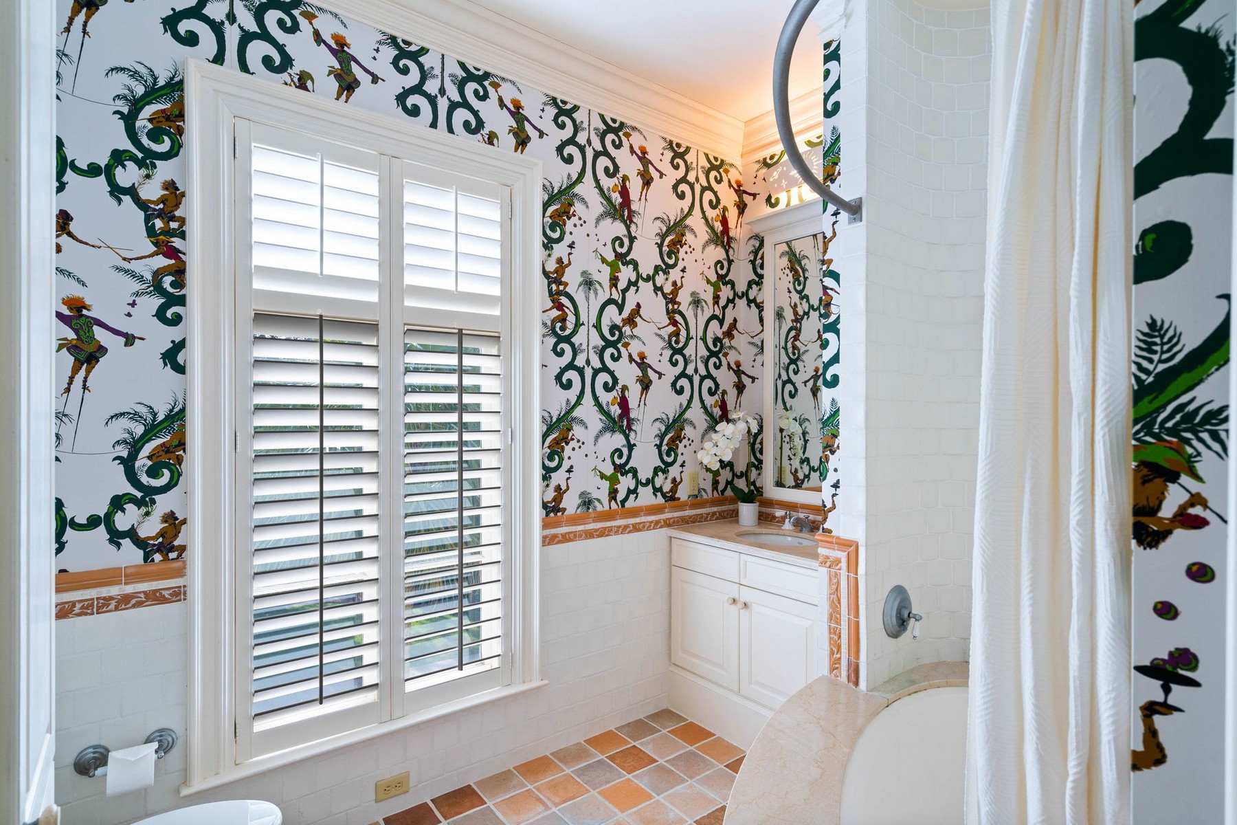  318 West 46th Street - 物件實景