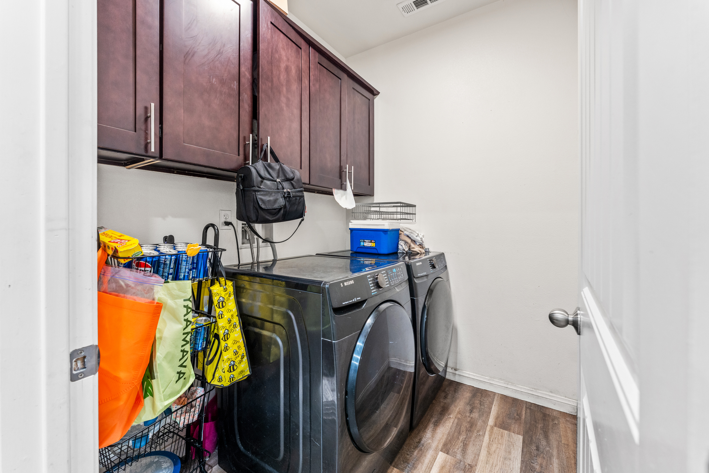 Colton, California, 92324, United States, 4 Bedrooms Bedrooms, ,2 BathroomsBathrooms,Residential,For Sale,2009310