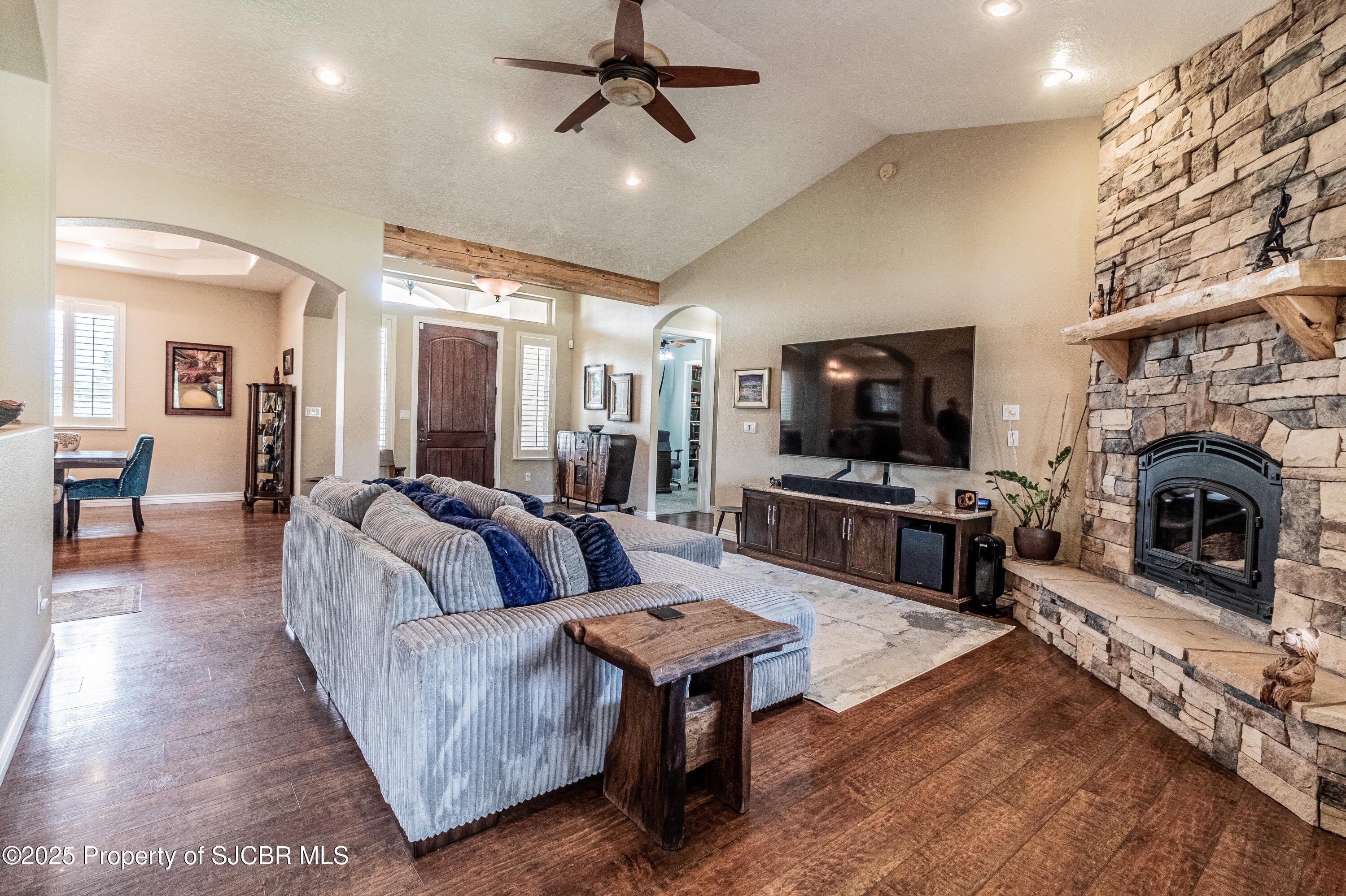 Aztec, New Mexico, 87410, United States, 4 Bedrooms Bedrooms, ,4 BathroomsBathrooms,Residential,For Sale,1857404