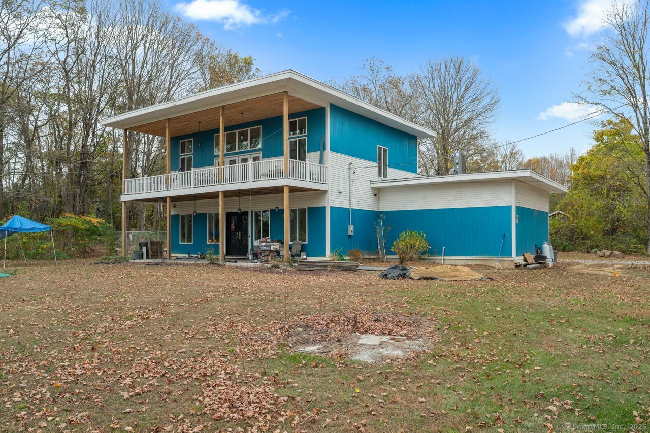 East Haddam, Connecticut, 06423, United States, 3 Bedrooms Bedrooms, ,2 BathroomsBathrooms,Residential,For Sale,1988213