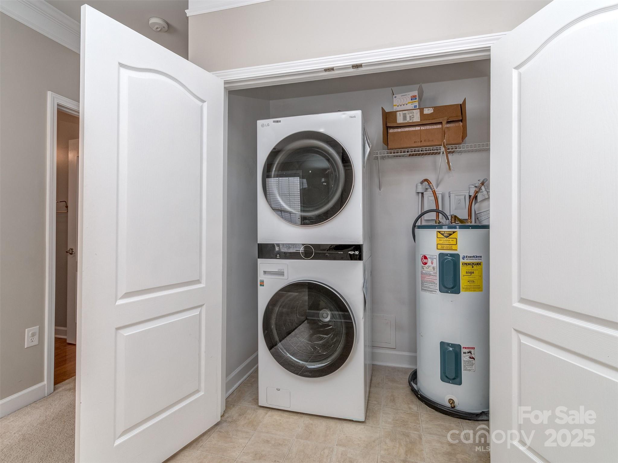 Charlotte, North Carolina, 28273, United States, 3 Bedrooms Bedrooms, ,4 BathroomsBathrooms,Residential,For Sale,1956381