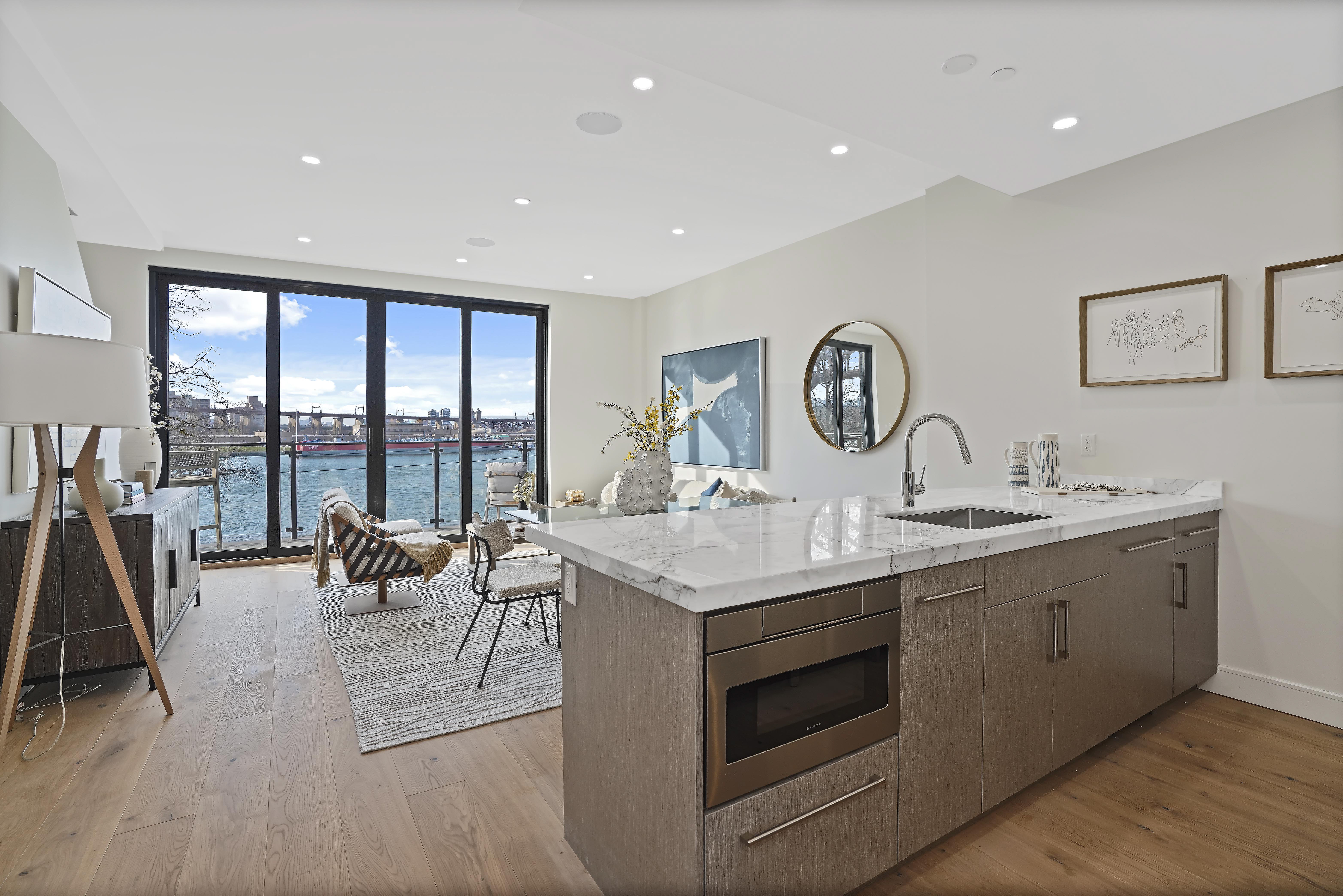  21-31 Shore Blvd. 3b, Queens, NY, 11105 - 物件實景