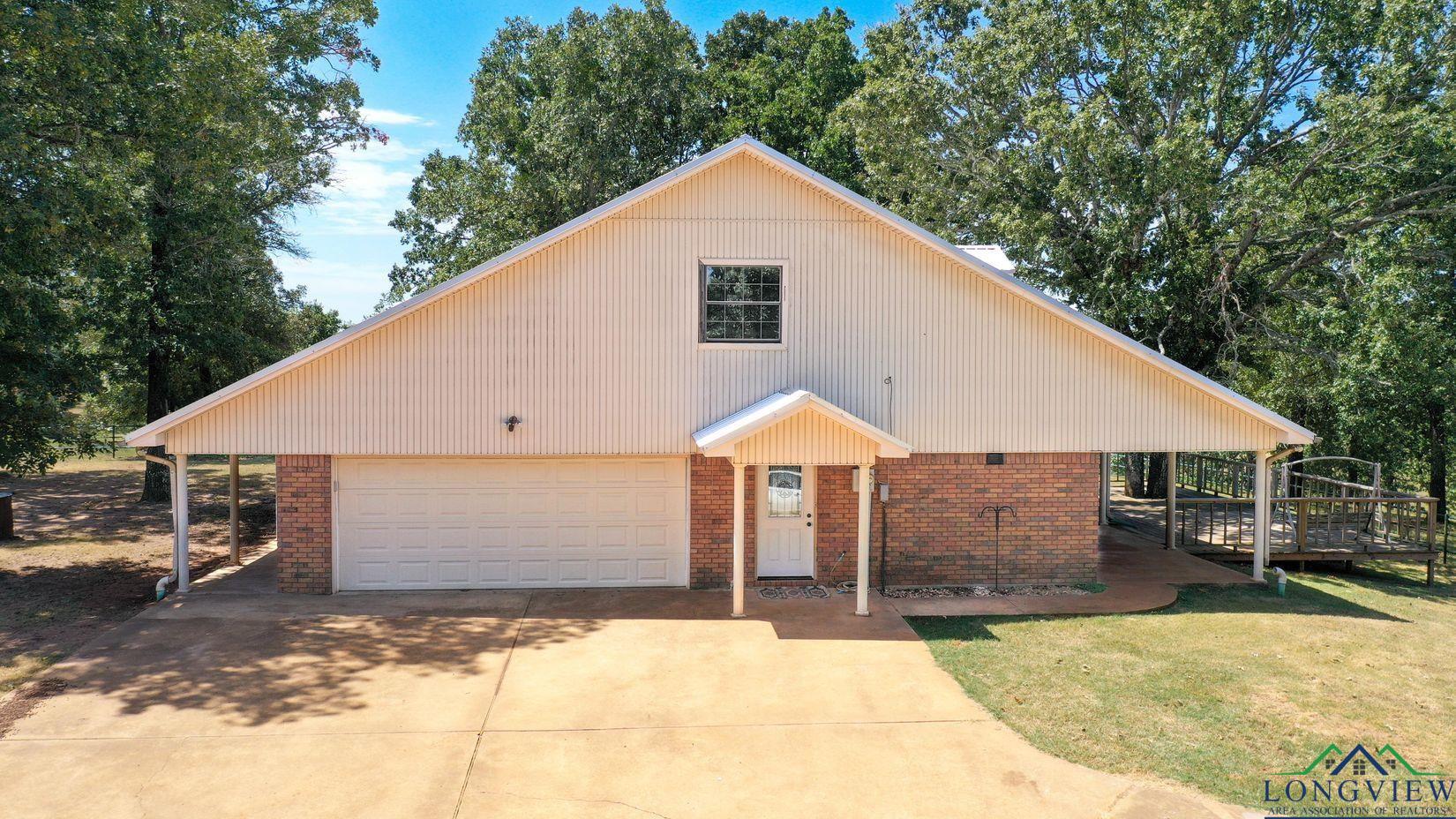 Linden, Texas, 75563, United States, 4 Bedrooms Bedrooms, ,3 BathroomsBathrooms,Residential,For Sale,1984519