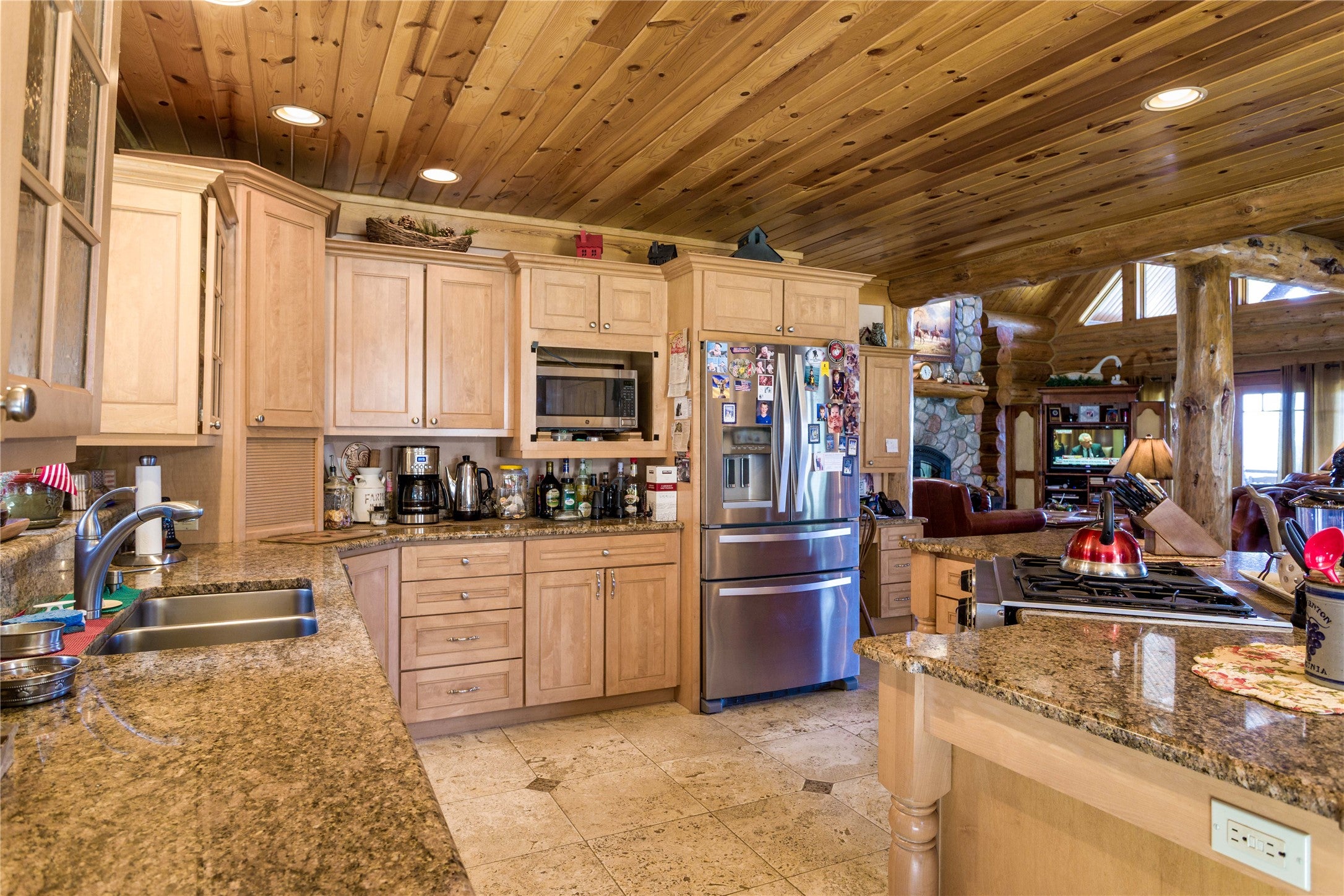 Bigfork, Montana, 59911, United States, 2 Bedrooms Bedrooms, ,3 BathroomsBathrooms,Residential,For Sale,1827494