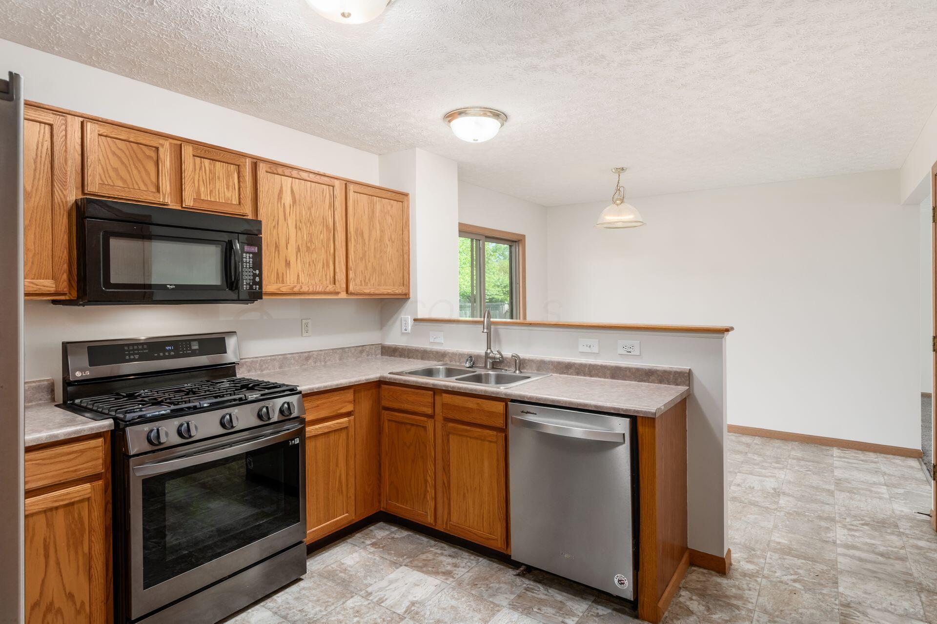  5515 Glenchester Drive - 物件實景