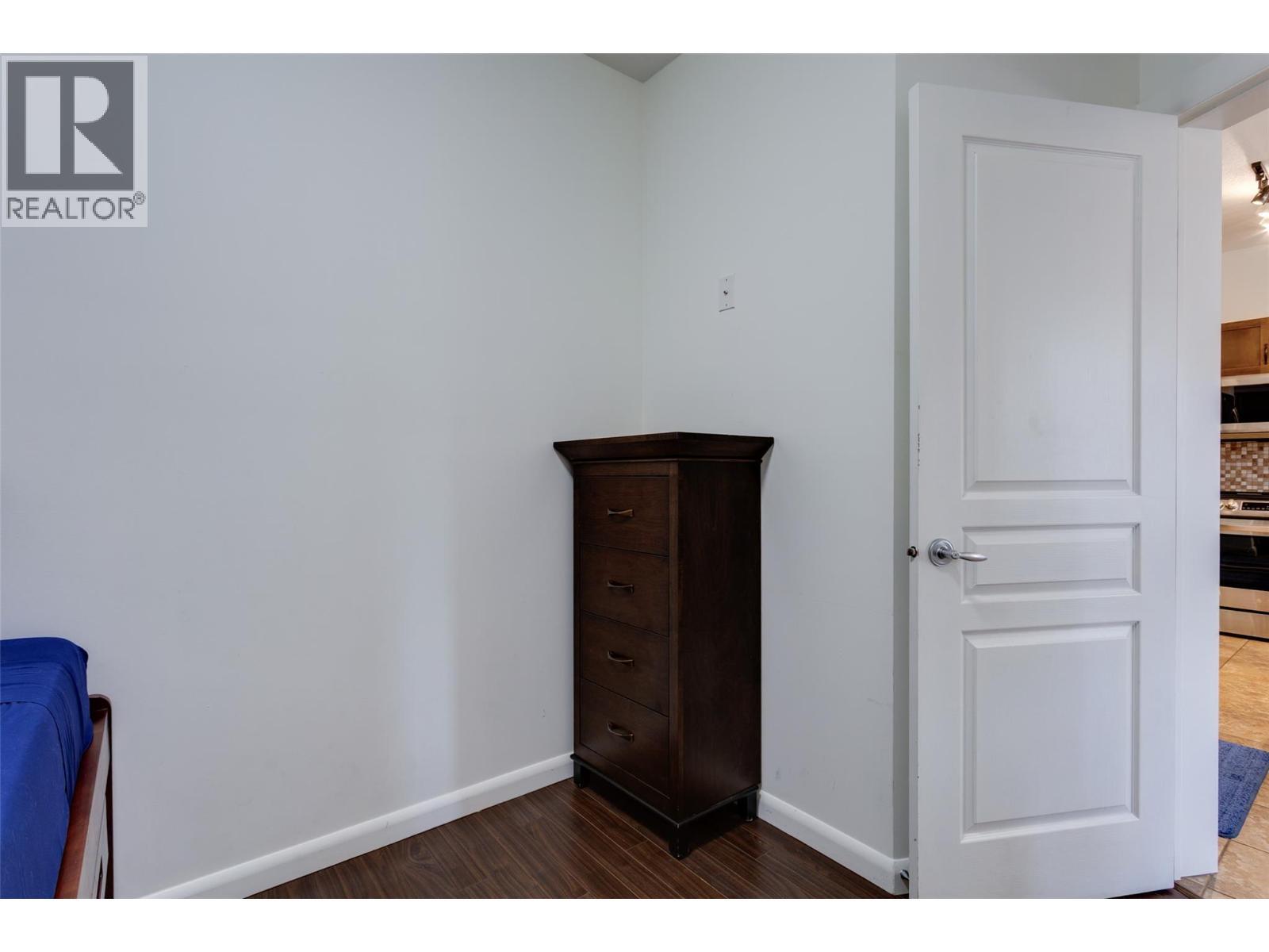 KELOWNA, British Columbia, V1W 3G7, CA, 2 Bedrooms Bedrooms, ,2 BathroomsBathrooms,Residential,For Sale,1960656