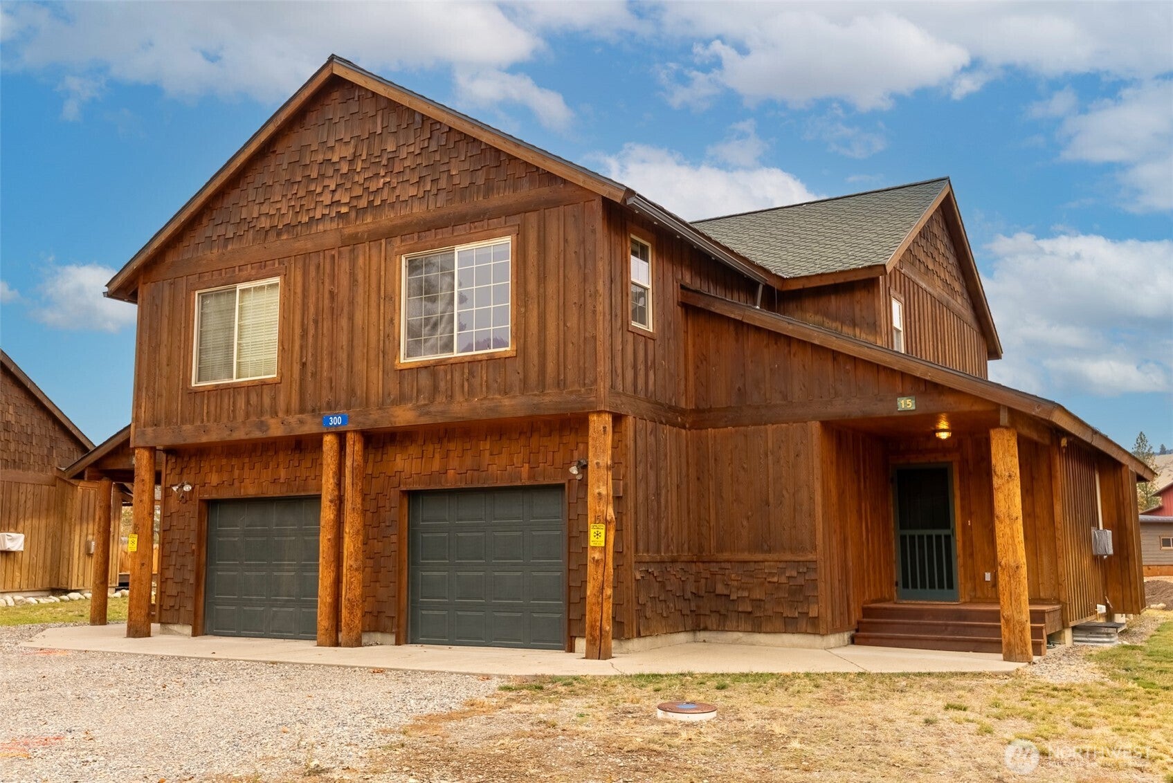 Winthrop, Washington, 98862, United States, 3 Bedrooms Bedrooms, ,3 BathroomsBathrooms,Residential,For Sale,1997412