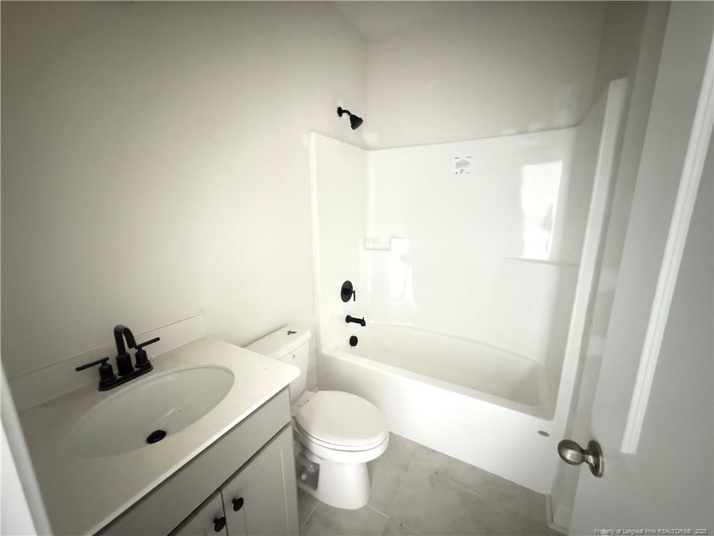 Fayetteville, North Carolina, 28311, United States, 4 Bedrooms Bedrooms, ,3 BathroomsBathrooms,Residential,For Sale,1712186