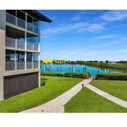 Duck, Florida, 33050, United States, 2 Bedrooms Bedrooms, ,2 BathroomsBathrooms,Residential,For Sale,1940932