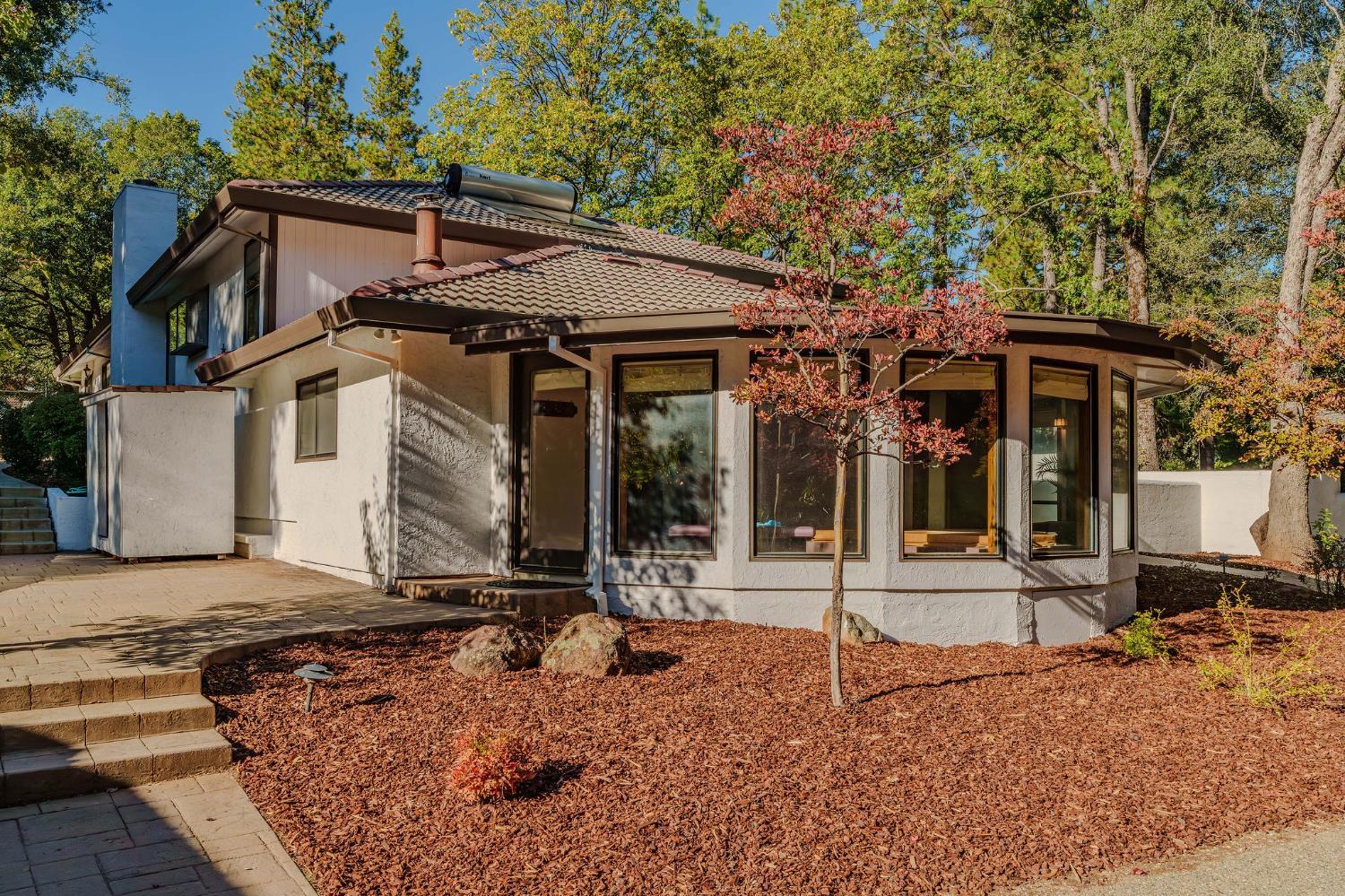 Pine Grove, California, 95665, United States, 3 Bedrooms Bedrooms, ,4 BathroomsBathrooms,Residential,For Sale,1975649