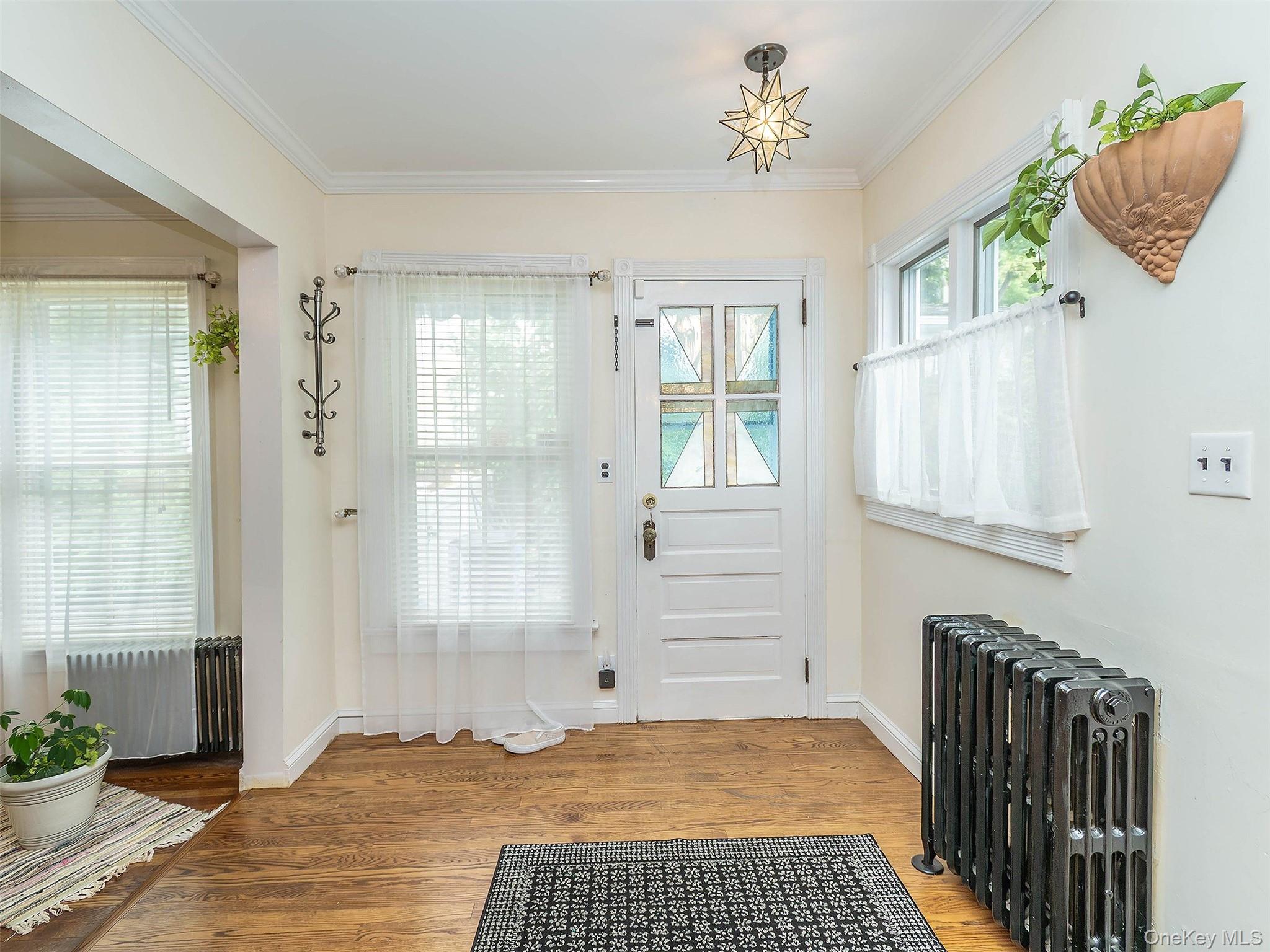  24 Maple Avenue, Sea Cliff, NY, 11579 - 物件實景
