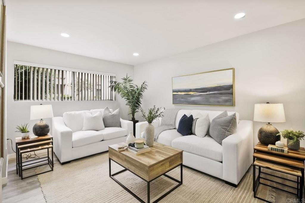 San Diego, California, 92111, United States, 2 Bedrooms Bedrooms, ,2 BathroomsBathrooms,Residential,For Sale,1948740