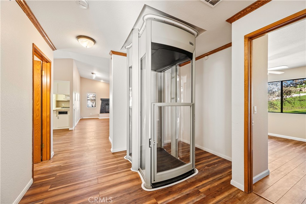 Paso Robles, California, 93446, United States, 5 Bedrooms Bedrooms, ,2 BathroomsBathrooms,Residential,For Sale,2010714