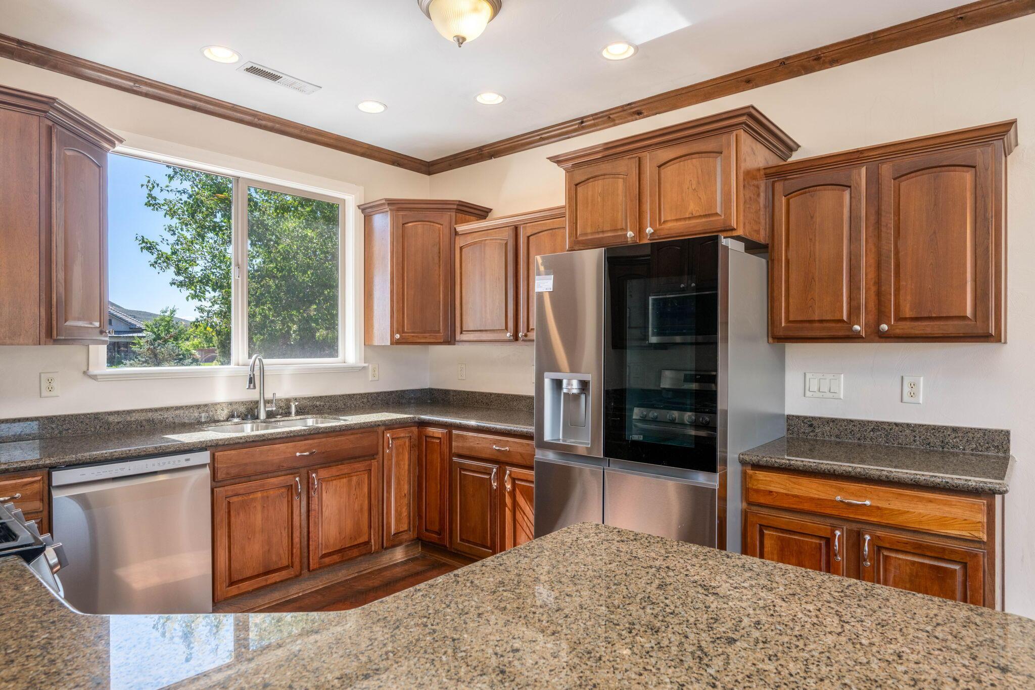 Dammeron Valley, Utah, 84783, United States, 5 Bedrooms Bedrooms, ,3 BathroomsBathrooms,Residential,For Sale,1920558