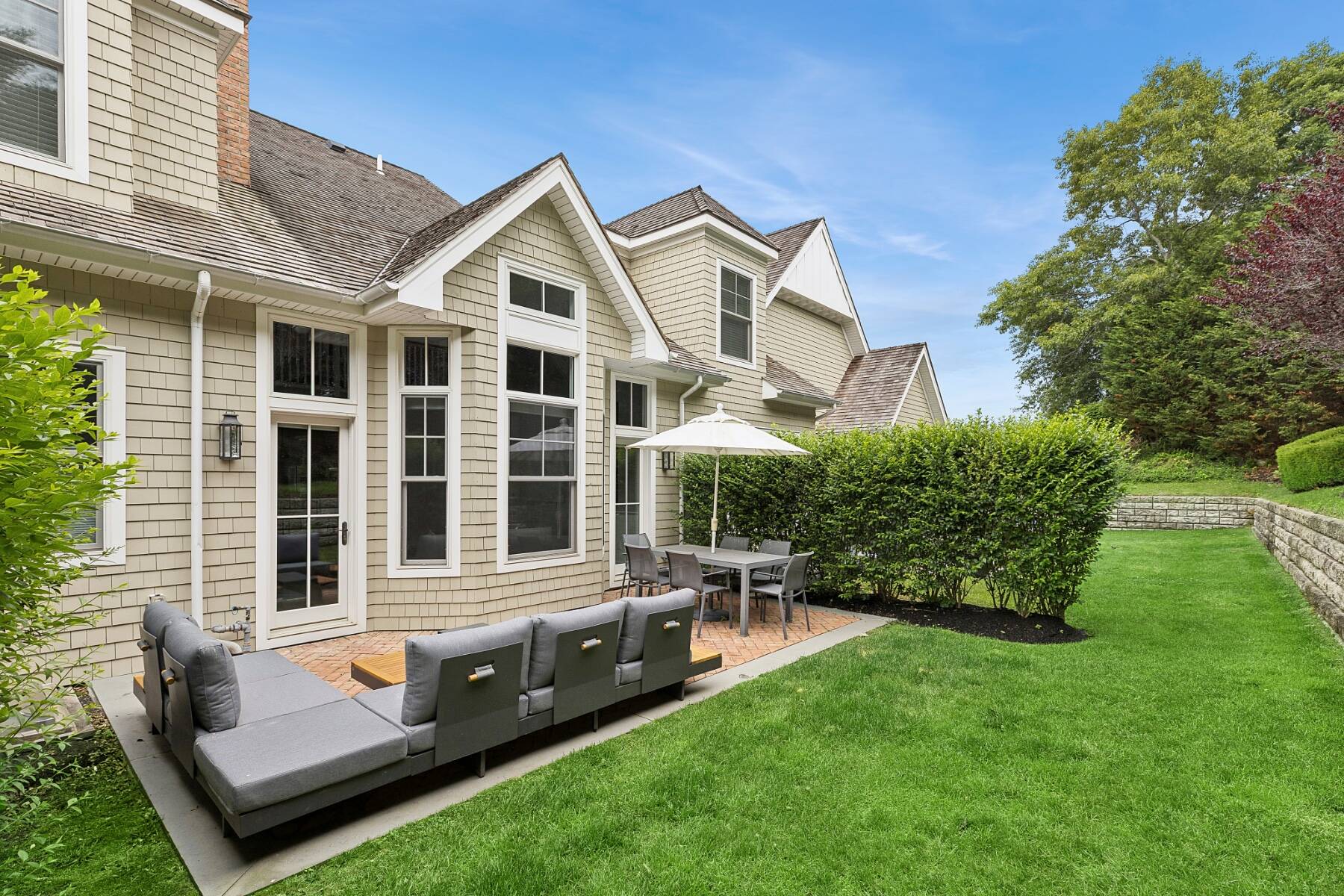  Bishops Pond SH Village Townhouse - 物件實景