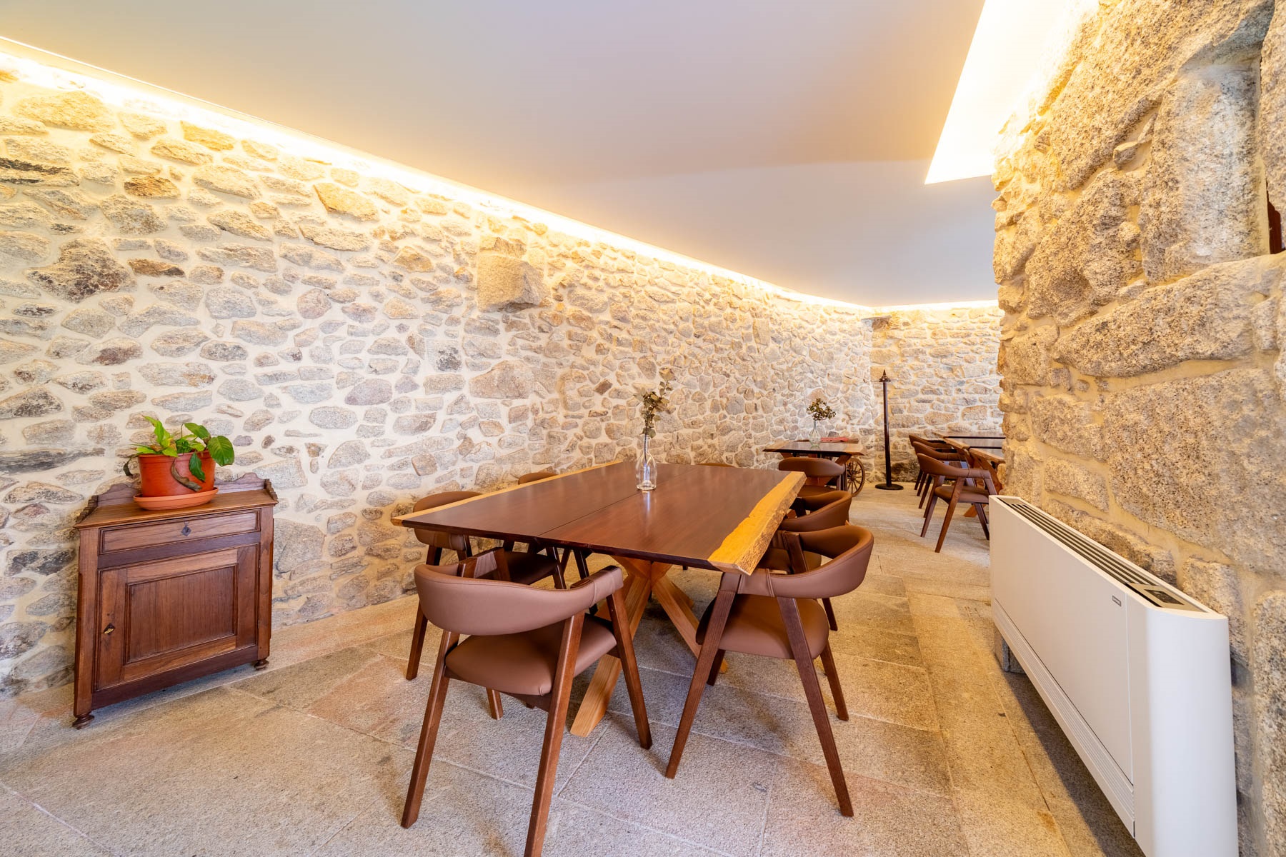  Manor House, 10 bedrooms, for Sale - 物件實景