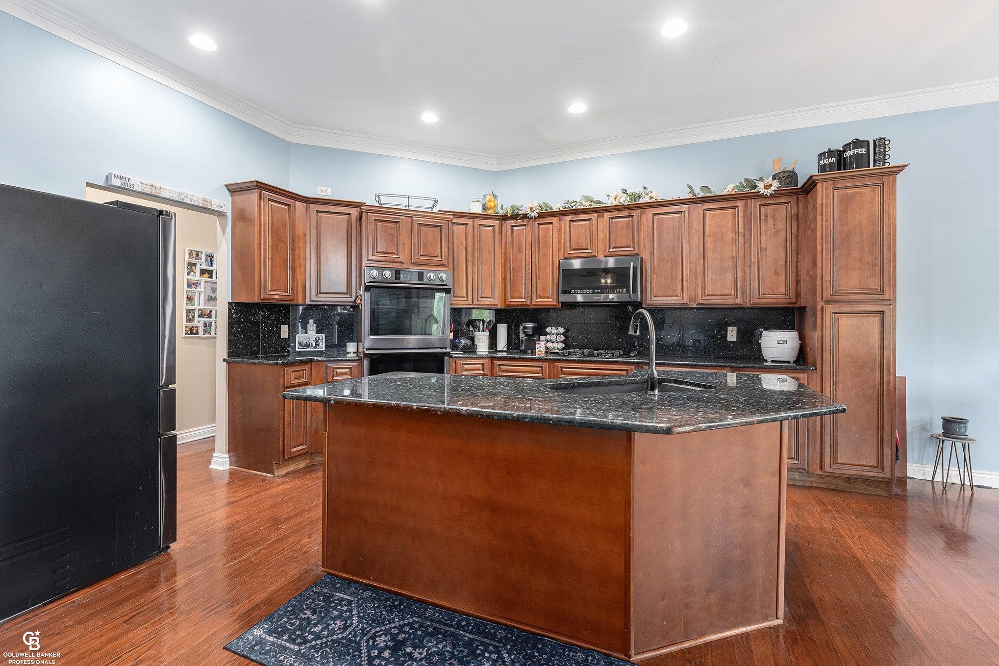 Macomb, Michigan, 48044, United States, 3 Bedrooms Bedrooms, ,3 BathroomsBathrooms,Residential,For Sale,1919570