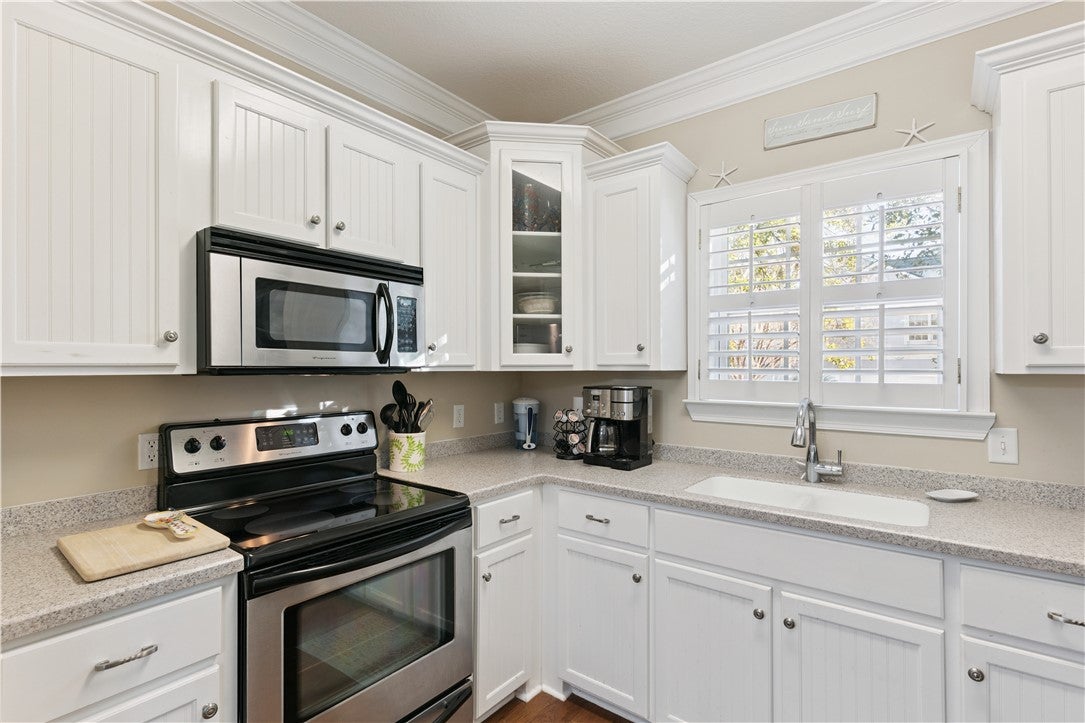 St Simons Island, Georgia, 31522, United States, 3 Bedrooms Bedrooms, ,3 BathroomsBathrooms,Residential,For Sale,1994526