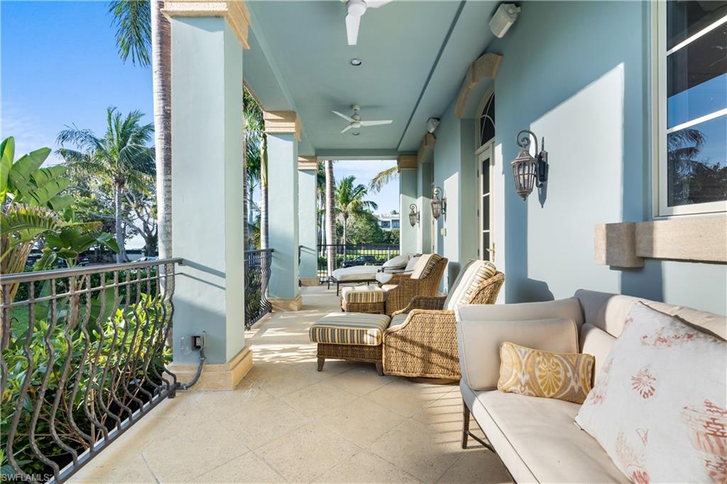 40 5th Ave S, Naples, Florida, 34102, United States, 5 Bedrooms Bedrooms, ,7 BathroomsBathrooms,Residential,For Sale,40 5th Ave S,1482244