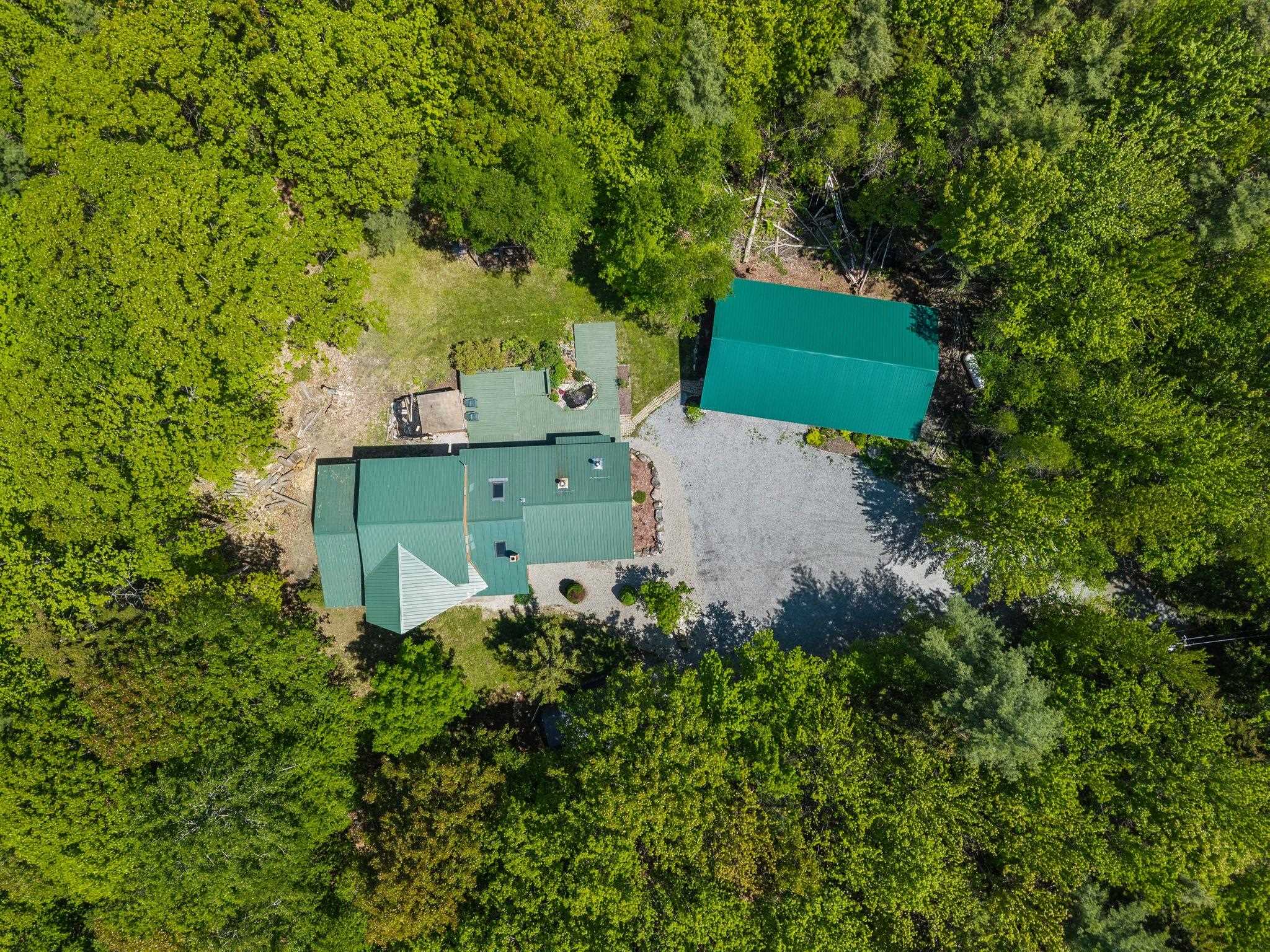 Newbury, New Hampshire, 03255, United States, 3 Bedrooms Bedrooms, ,2 BathroomsBathrooms,Residential,For Sale,1847258