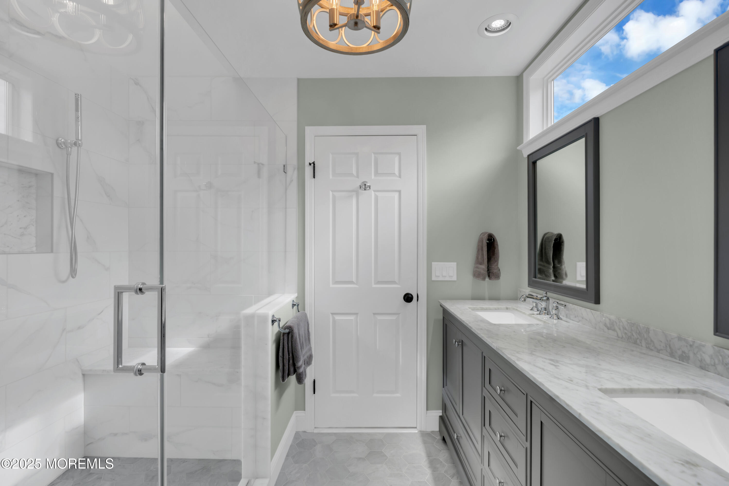 Long Branch, New Jersey, 07740, United States, 3 Bedrooms Bedrooms, ,3 BathroomsBathrooms,Residential,For Sale,1989211