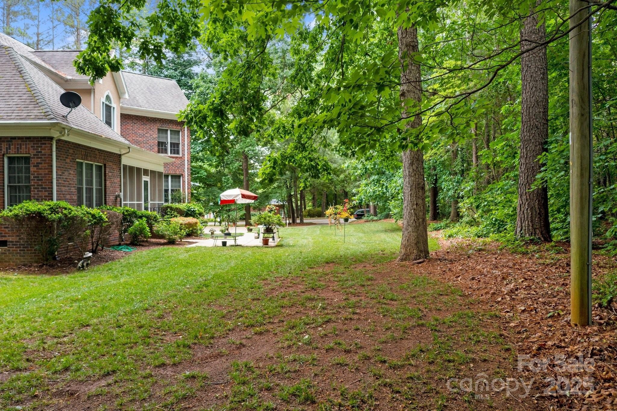 Salisbury, North Carolina, 28147, United States, 4 Bedrooms Bedrooms, ,5 BathroomsBathrooms,Residential,For Sale,1942875