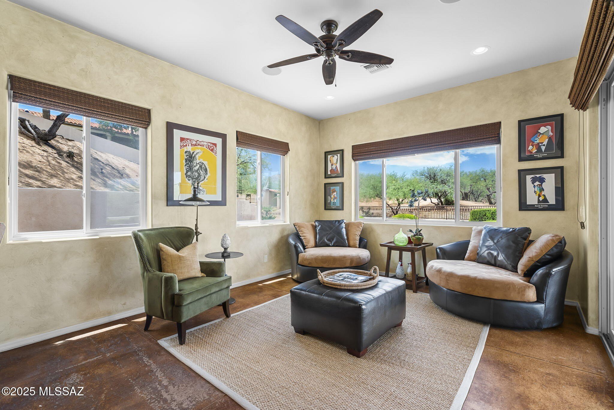 Nogales, Arizona, 85621, United States, 4 Bedrooms Bedrooms, ,7 BathroomsBathrooms,Residential,For Sale,1975895