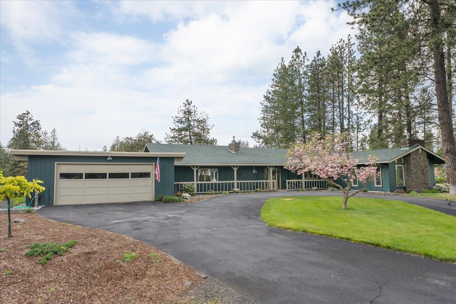 Spokane, Washington, 99224, United States, 3 Bedrooms Bedrooms, ,2 BathroomsBathrooms,Residential,For Sale,1838468