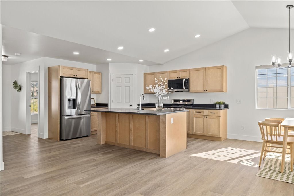 Billings, Montana, 59106, United States, 3 Bedrooms Bedrooms, ,2 BathroomsBathrooms,Residential,For Sale,1975735