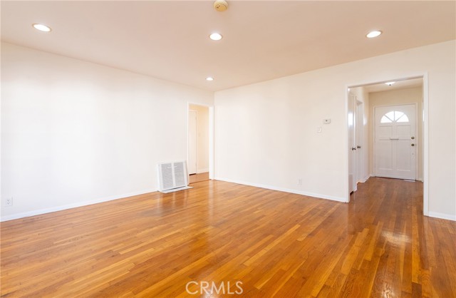 Lakewood, California, 90712, United States, 3 Bedrooms Bedrooms, ,2 BathroomsBathrooms,Residential,For Sale,1986109