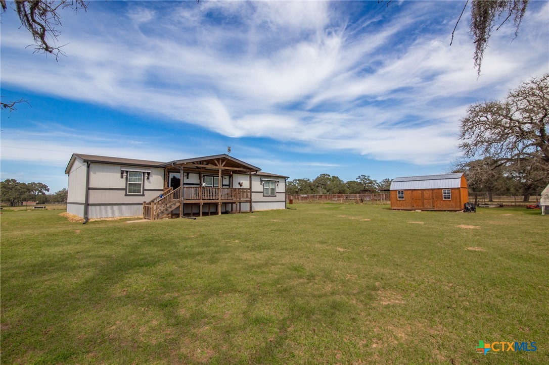 Hallettsville, Texas, 77964, United States, 4 Bedrooms Bedrooms, ,2 BathroomsBathrooms,Residential,For Sale,1848225