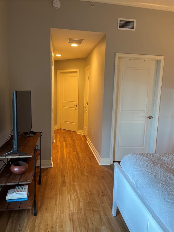 Tampa, Florida, 33602, United States, 2 Bedrooms Bedrooms, ,3 BathroomsBathrooms,Residential,For Sale,2018013
