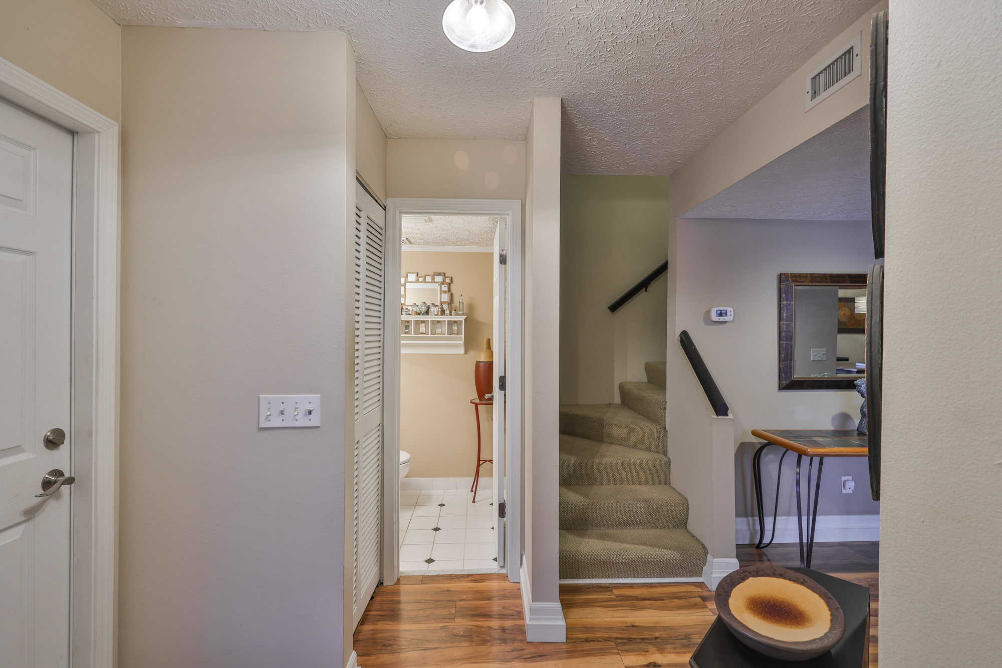 Tampa, Florida, 33629, United States, 2 Bedrooms Bedrooms, ,3 BathroomsBathrooms,Residential,For Sale,1981807