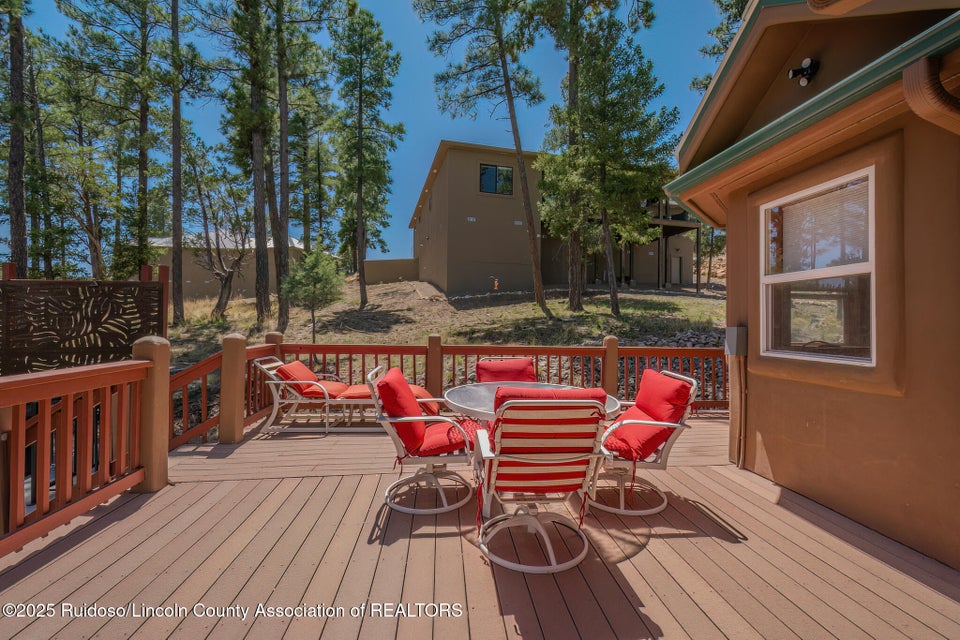 Ruidoso, New Mexico, 88345, United States, 4 Bedrooms Bedrooms, ,3 BathroomsBathrooms,Residential,For Sale,1909726