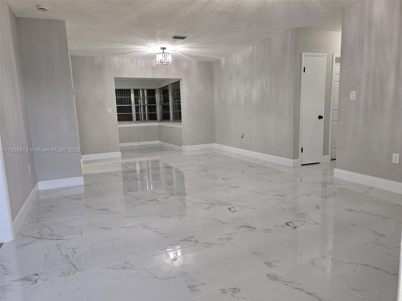 Hollywood, Florida, 33024, United States, 3 Bedrooms Bedrooms, ,2 BathroomsBathrooms,Residential,For Sale,1933387