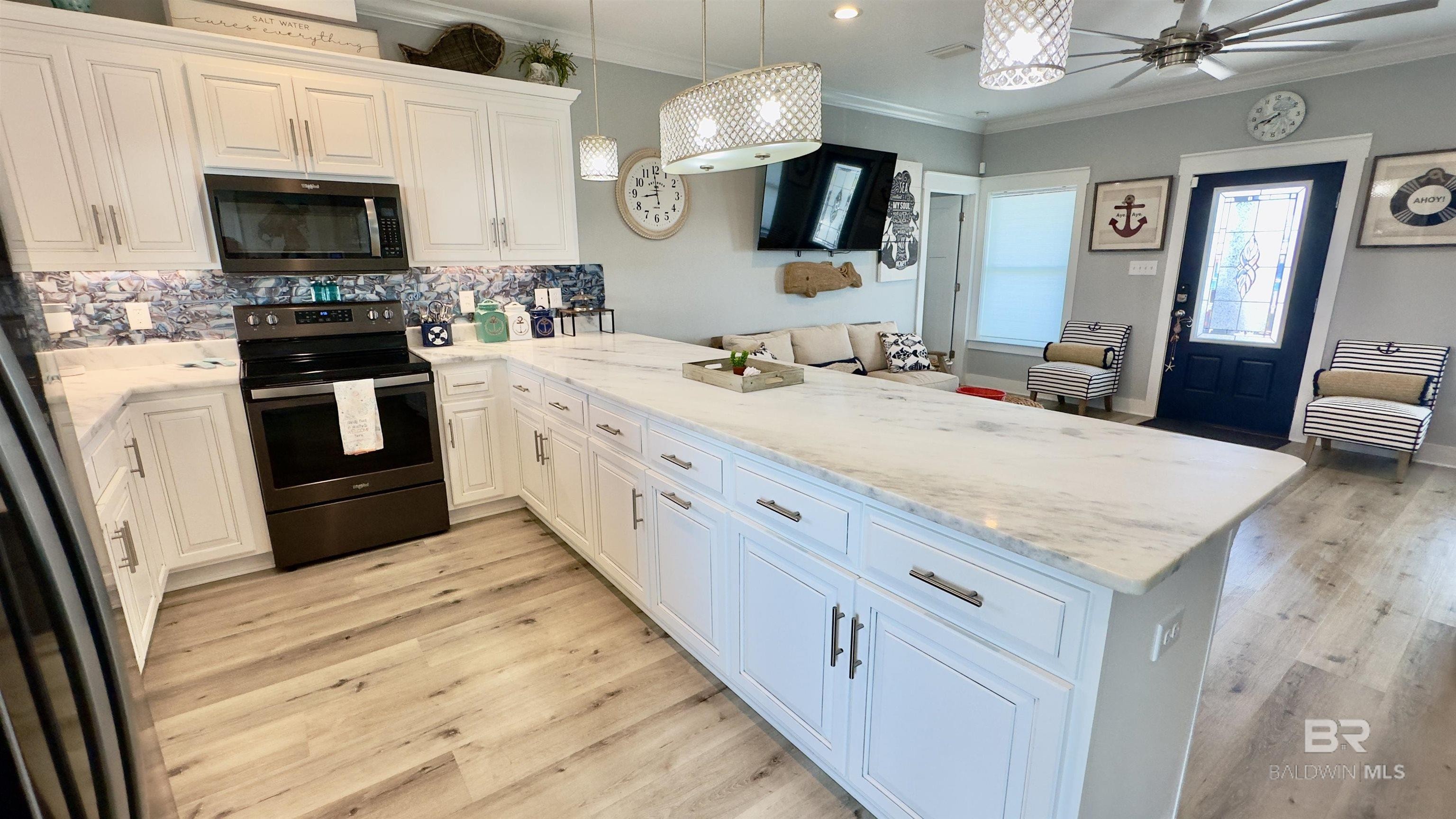 Dauphin Island, Alabama, 36528-4221, United States, 2 Bedrooms Bedrooms, ,2 BathroomsBathrooms,Residential,For Sale,1861943