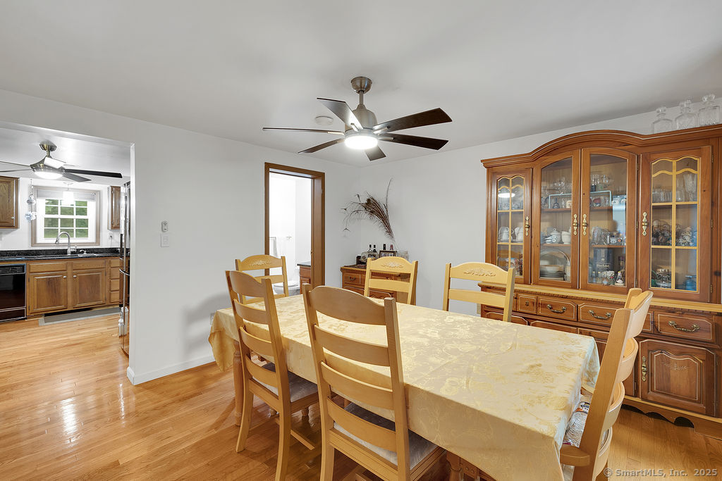 New Milford, Connecticut, 06776, United States, 4 Bedrooms Bedrooms, ,3 BathroomsBathrooms,Residential,For Sale,1926177