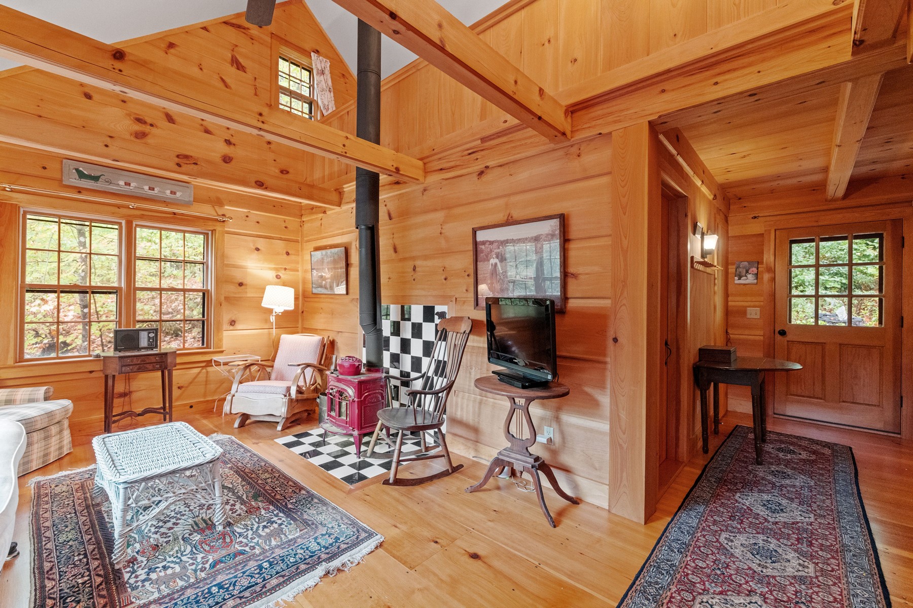  294 Pinehurst Road - 物件實景