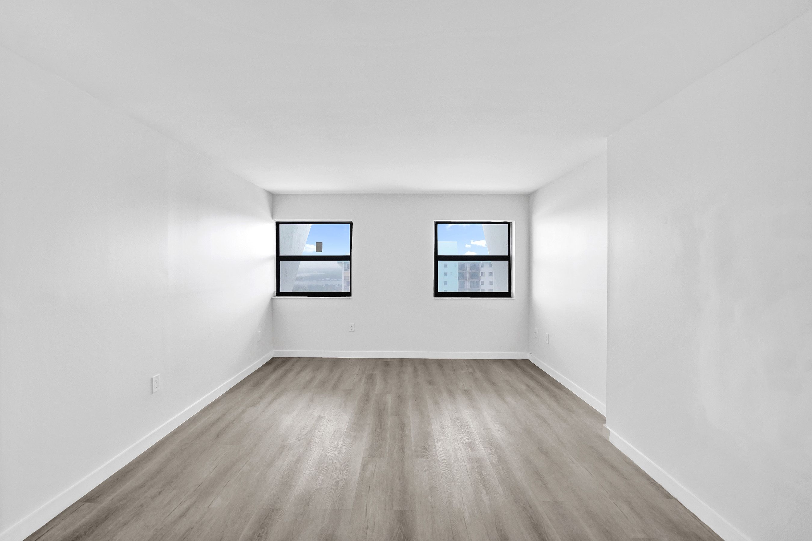  1201 S Ocean Drive, Hollywood, FL, 33019 - 物件實景