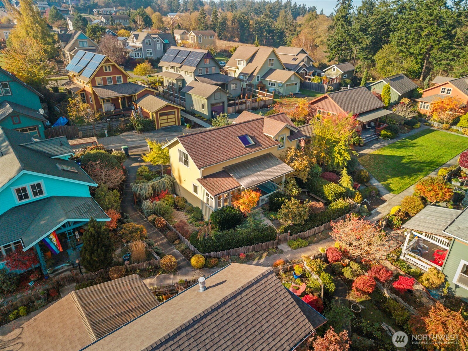 Port Townsend, Washington, 98368, United States, 2 Bedrooms Bedrooms, ,1 BathroomBathrooms,Residential,For Sale,1989470