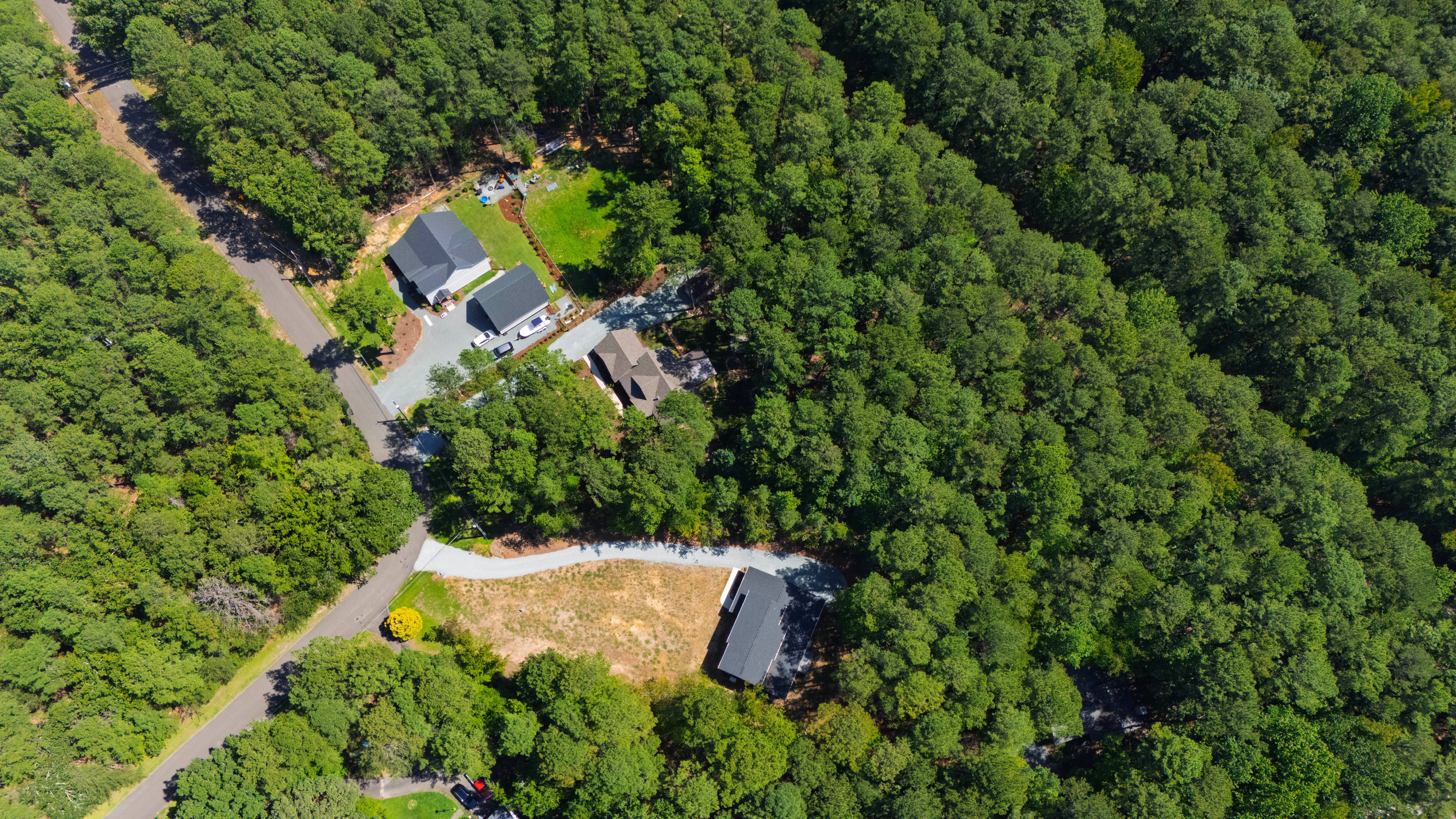  2560 New Hope Drive, Chapel Hill, NC 27514 - 物件實景