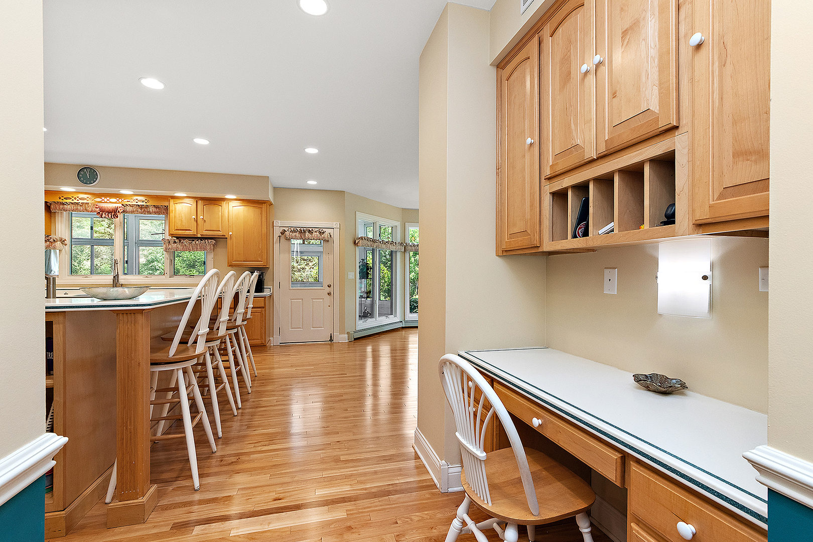Orland Park, Illinois, 60467, United States, 5 Bedrooms Bedrooms, ,6 BathroomsBathrooms,Residential,For Sale,1914304