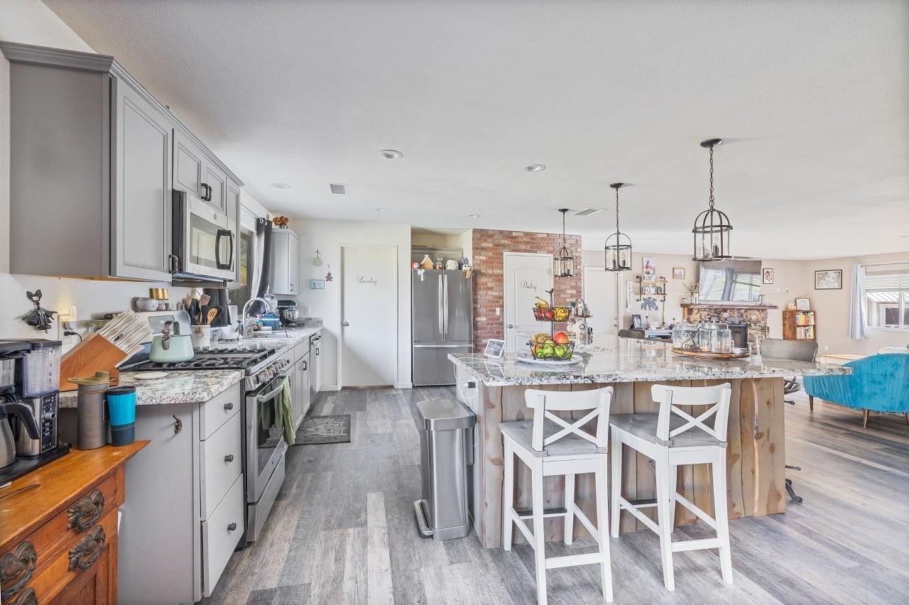 Coarsegold, California, 93614, United States, 4 Bedrooms Bedrooms, ,3 BathroomsBathrooms,Residential,For Sale,1978335