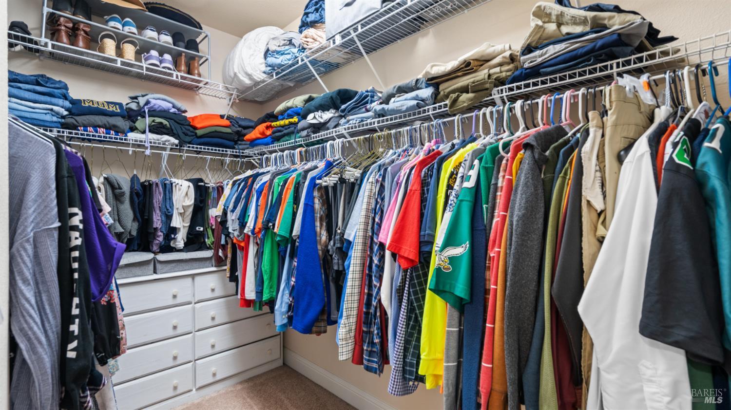 Vacaville, California, 95688, United States, 5 Bedrooms Bedrooms, ,3 BathroomsBathrooms,Residential,For Sale,2005727