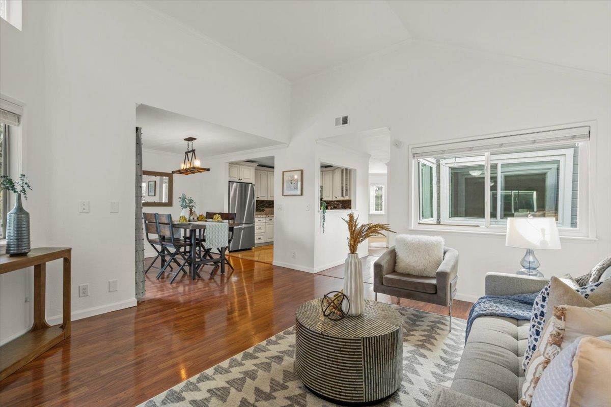 San Jose, California, 95124, United States, 2 Bedrooms Bedrooms, ,2 BathroomsBathrooms,Residential,For Sale,1712924