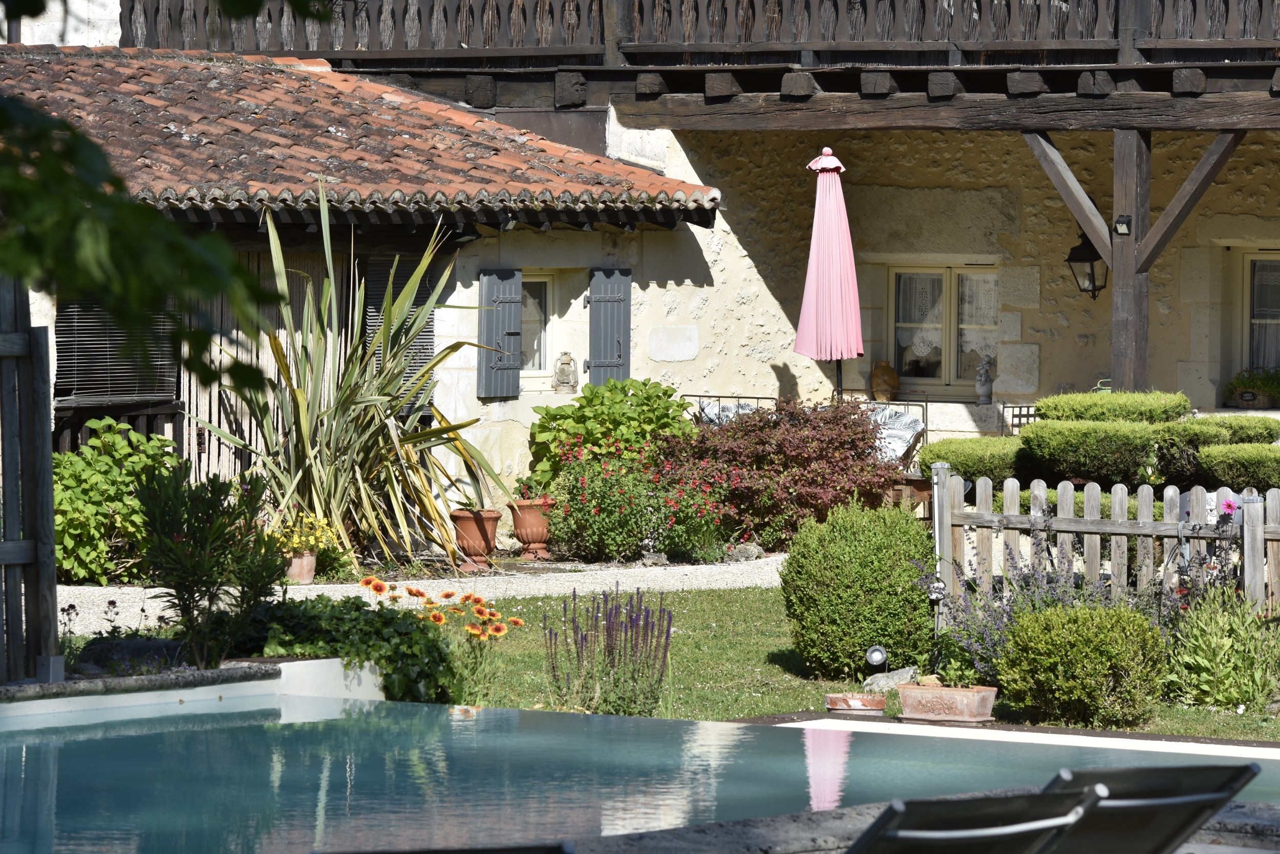  On the outskirts of Périgueux, large house full of charm, dedicad to reception - 物件實景