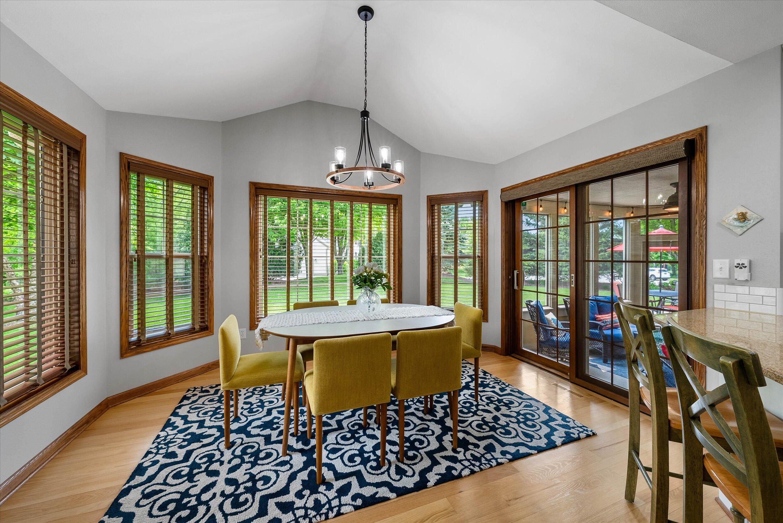 Germantown, Wisconsin, 53022, United States, 3 Bedrooms Bedrooms, ,3 BathroomsBathrooms,Residential,For Sale,1987563