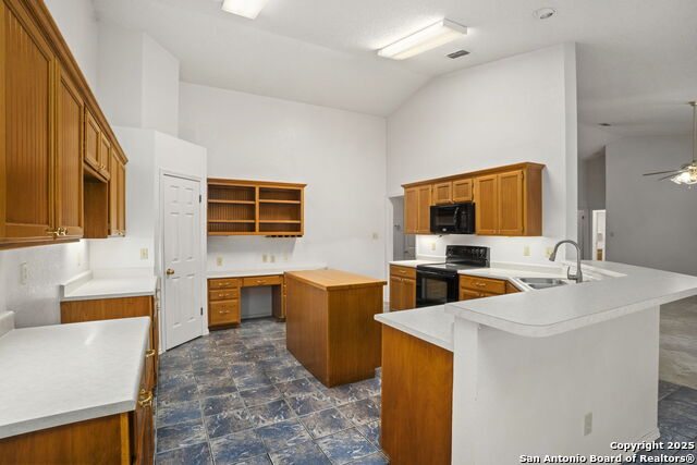 Boerne, Texas, 78015, United States, 4 Bedrooms Bedrooms, ,3 BathroomsBathrooms,Residential,For Sale,1972821