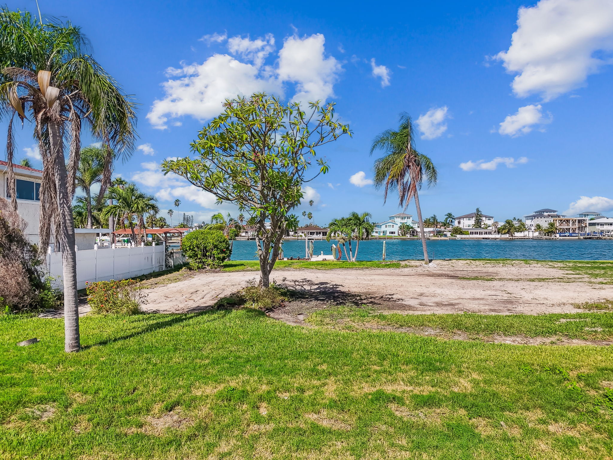 Madeira Beach, Florida, 333708, United States, 4 Bedrooms Bedrooms, ,3 BathroomsBathrooms,Residential,For Sale,1976723